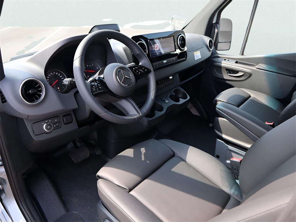 2025 Mercedes-Benz Sprinter 2500 Passenger 144 WB San Clemente CA
