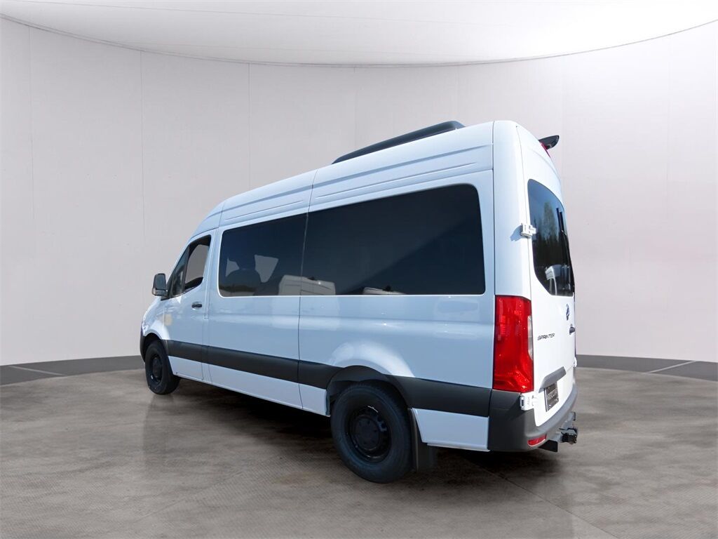 2025 Mercedes-Benz Sprinter 2500 Passenger 144 WB San Clemente CA