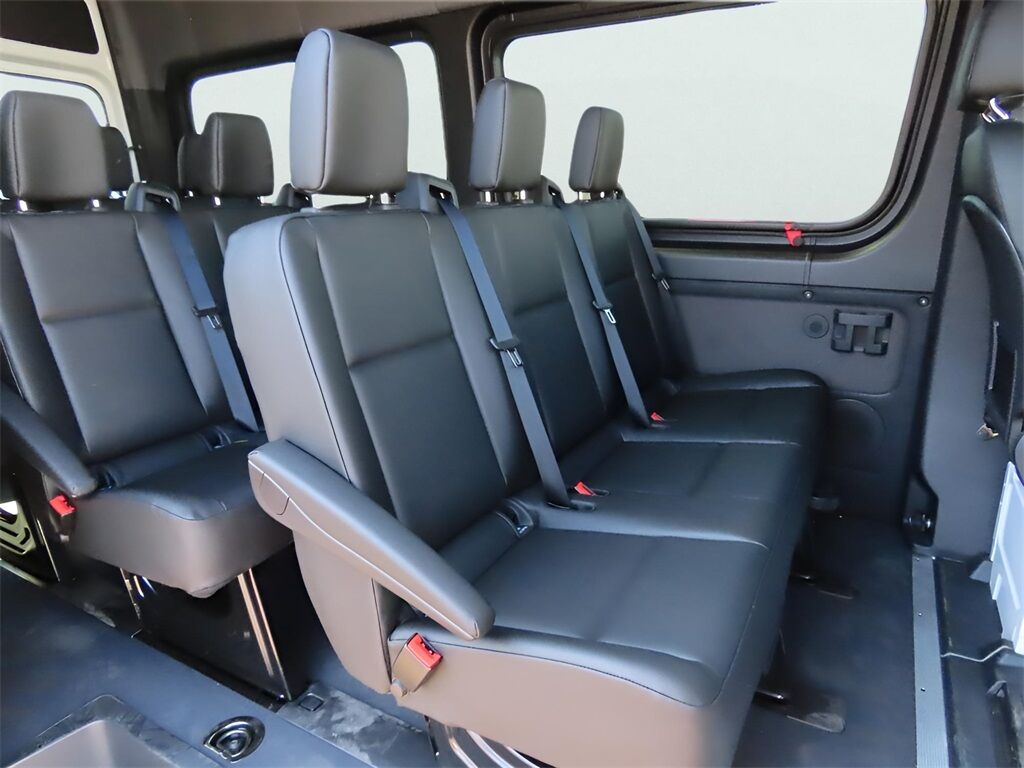 2025 Mercedes-Benz Sprinter 2500 Passenger 144 WB San Clemente CA