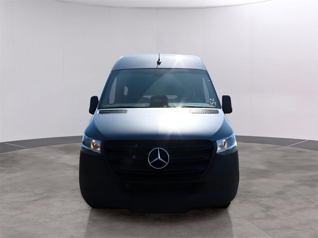2025 Mercedes-Benz Sprinter 2500 Passenger 144 WB San Clemente CA