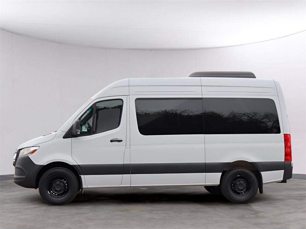 2025 Mercedes-Benz Sprinter 2500 Passenger 144 WB San Clemente CA