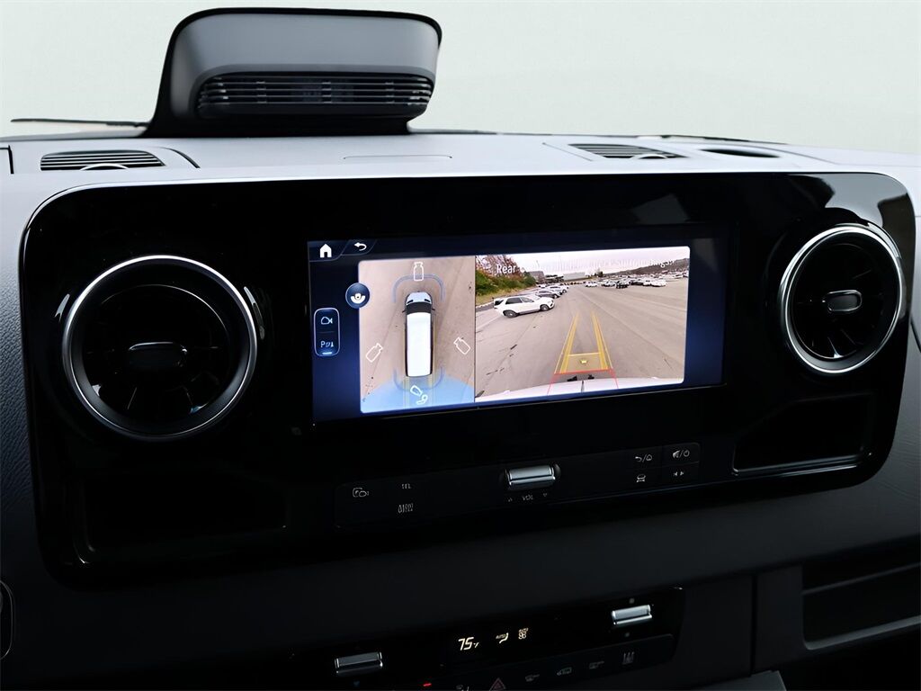 2025 Mercedes-Benz Sprinter 2500 Passenger 144 WB San Clemente CA