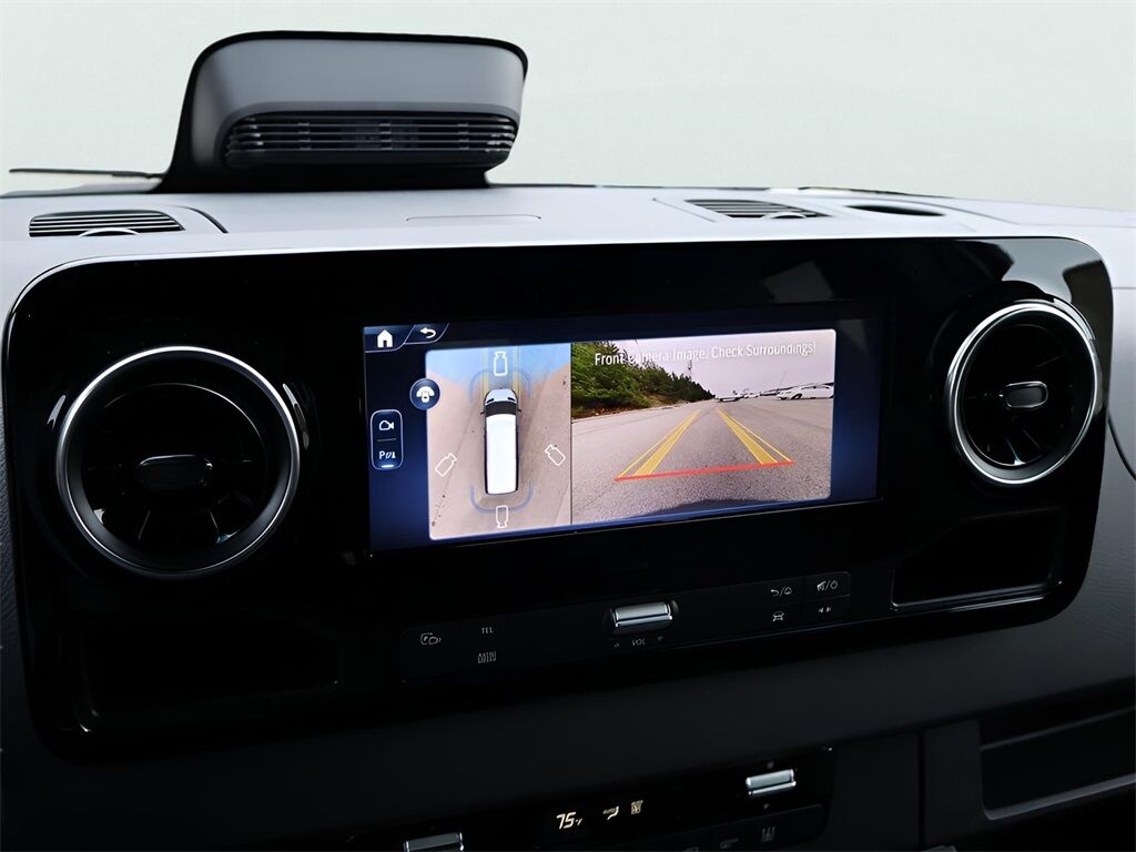 2025 Mercedes-Benz Sprinter 2500 Passenger 144 WB San Clemente CA