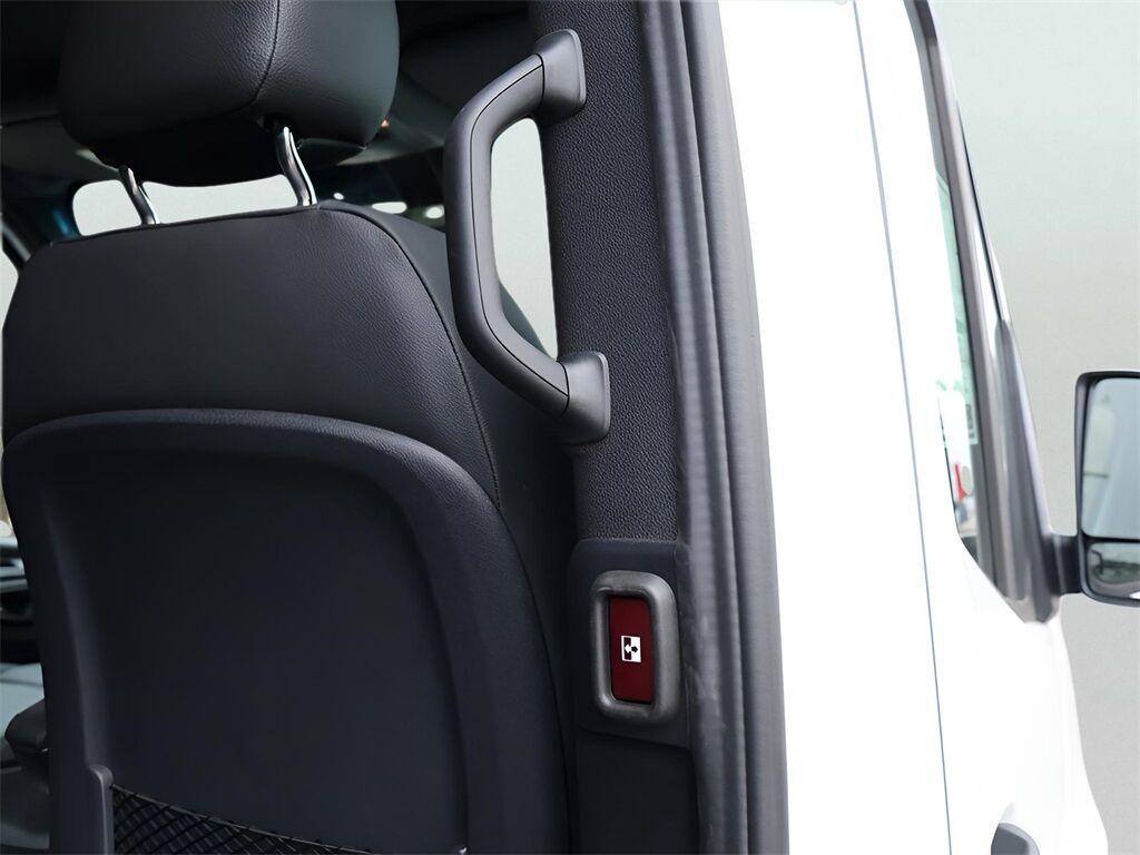 2025 Mercedes-Benz Sprinter 2500 Passenger 144 WB San Clemente CA