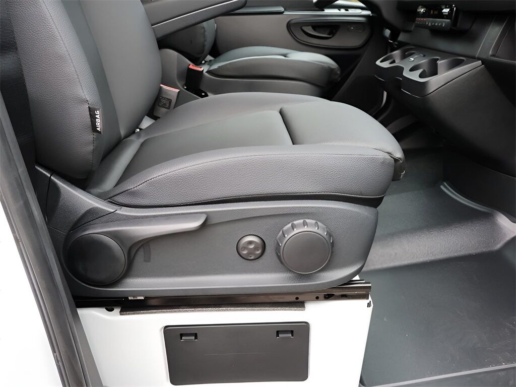 2025 Mercedes-Benz Sprinter 2500 Passenger 144 WB San Clemente CA