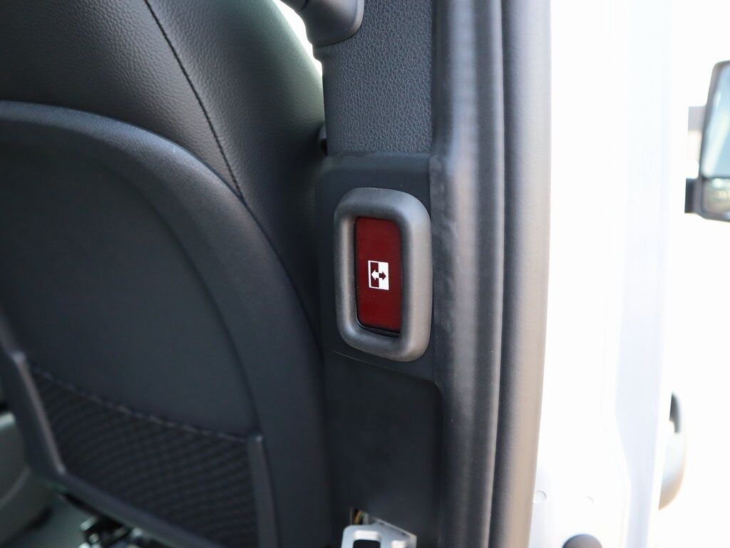 2025 Mercedes-Benz Sprinter 2500 Passenger 144 WB San Clemente CA