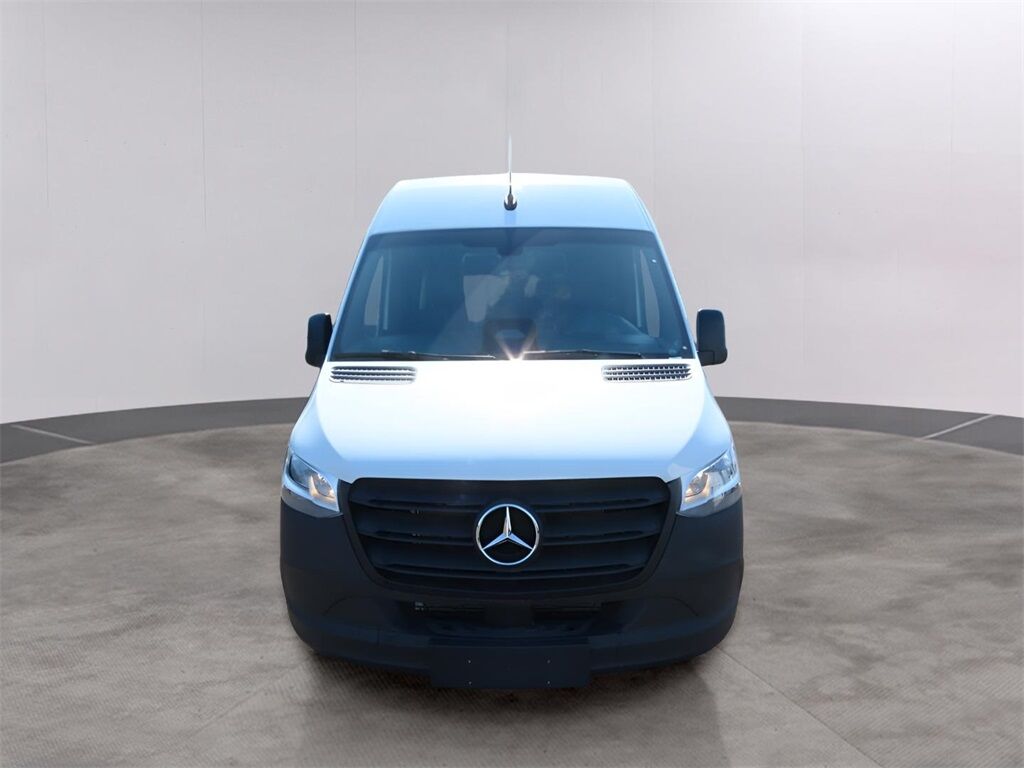 2025 Mercedes-Benz Sprinter 2500 Passenger 144 WB San Clemente CA