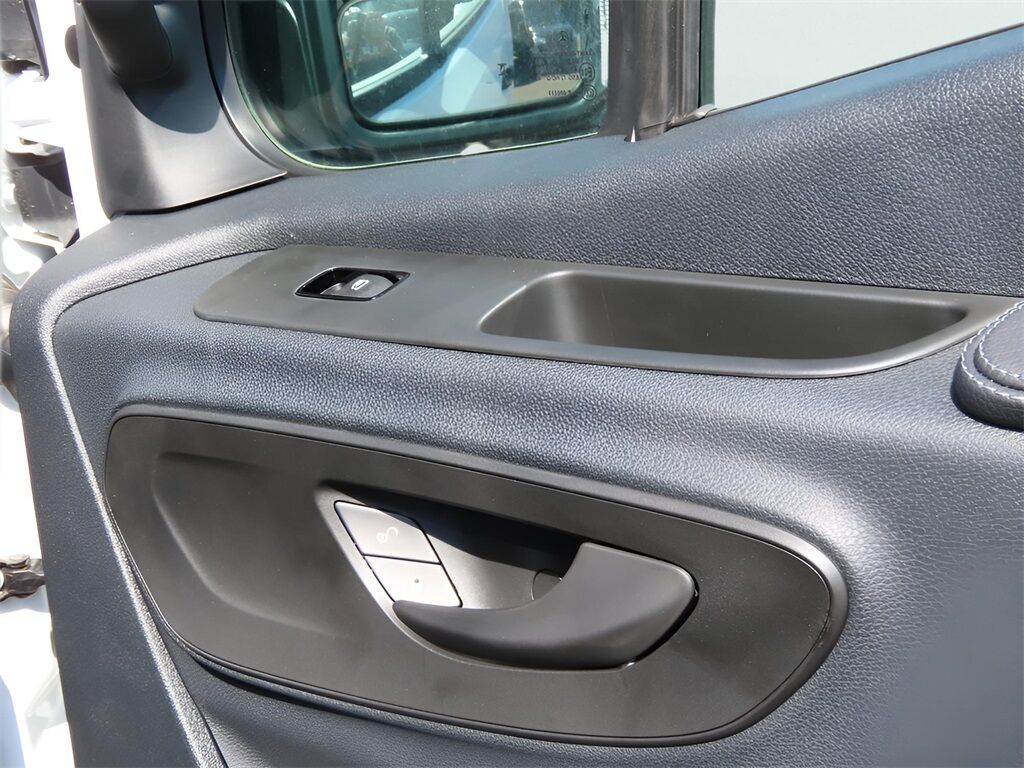 2025 Mercedes-Benz Sprinter 2500 Passenger 144 WB San Clemente CA