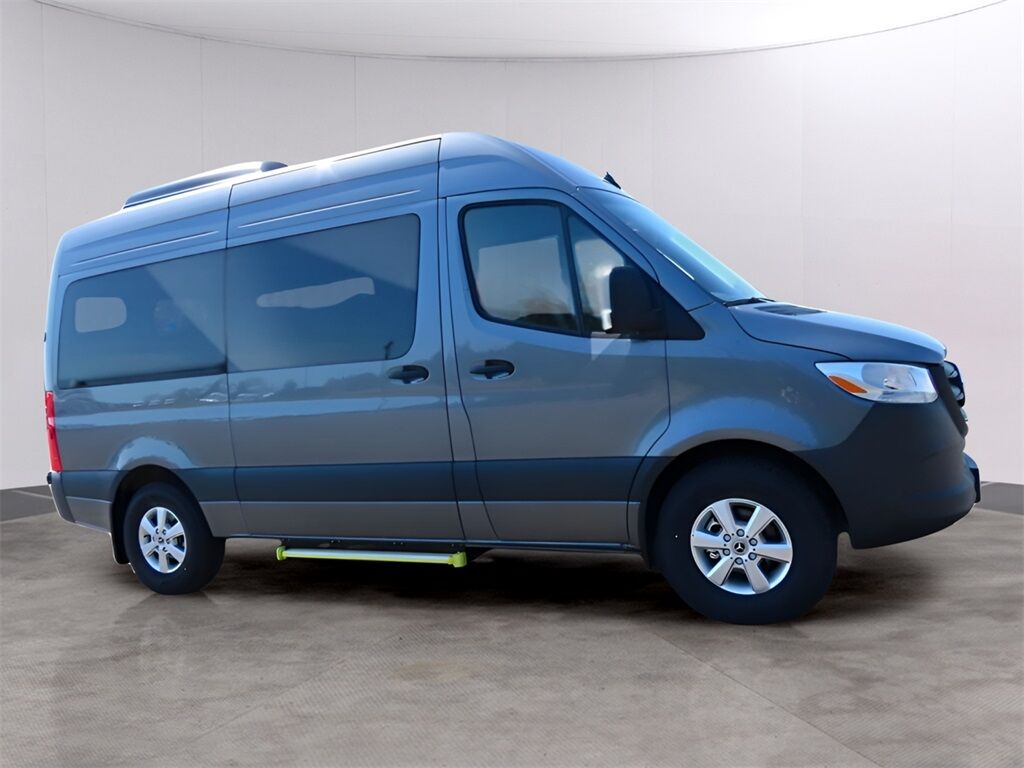 2025 Mercedes-Benz Sprinter 2500 Passenger 144 WB San Clemente CA