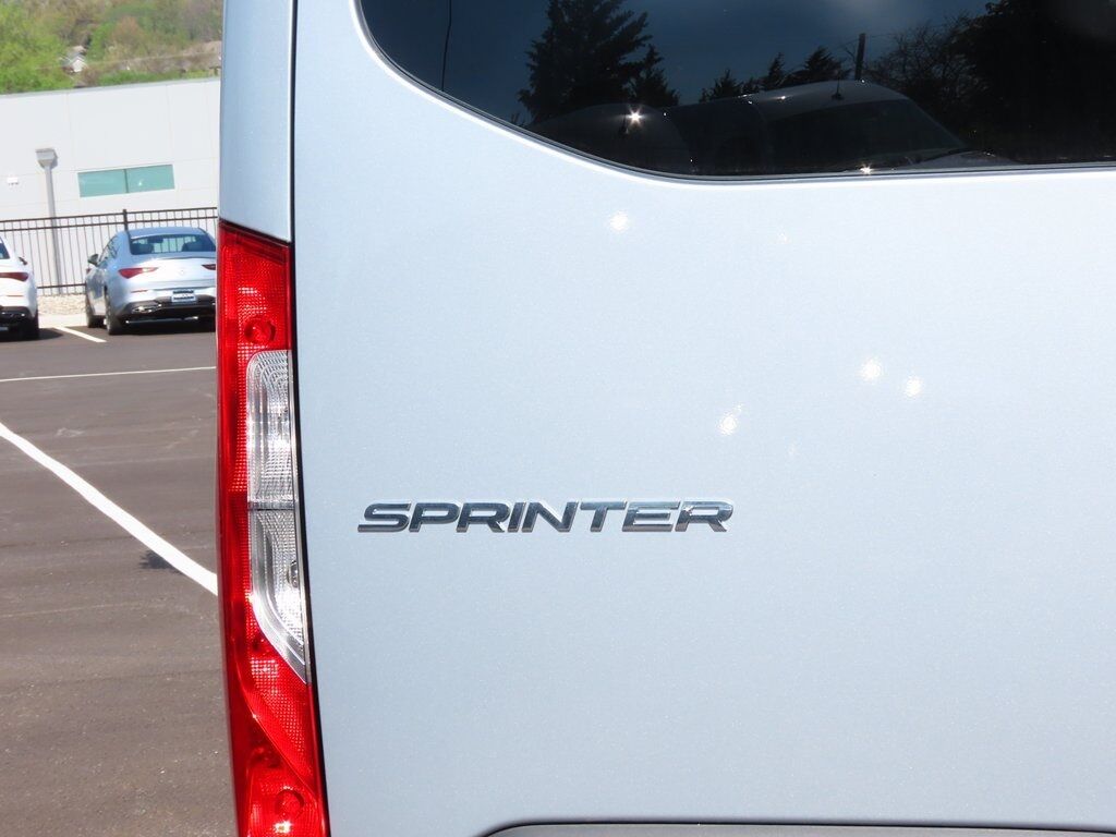 2025 Mercedes-Benz Sprinter 2500 Passenger 144 WB San Clemente CA