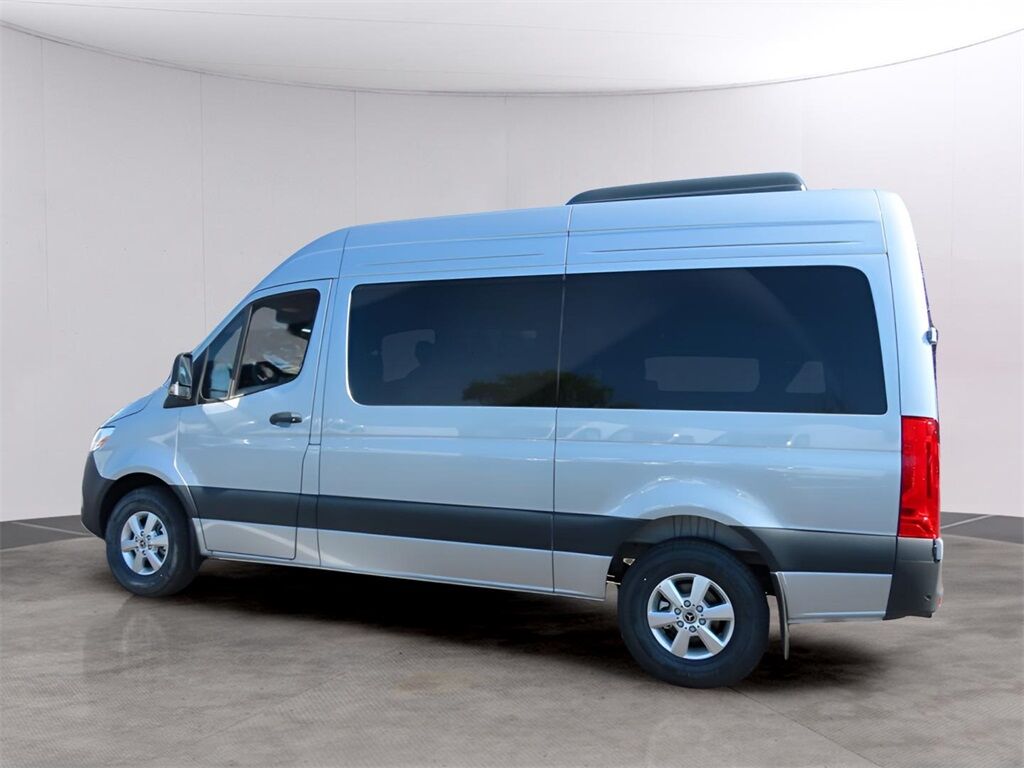 2025 Mercedes-Benz Sprinter 2500 Passenger 144 WB San Clemente CA