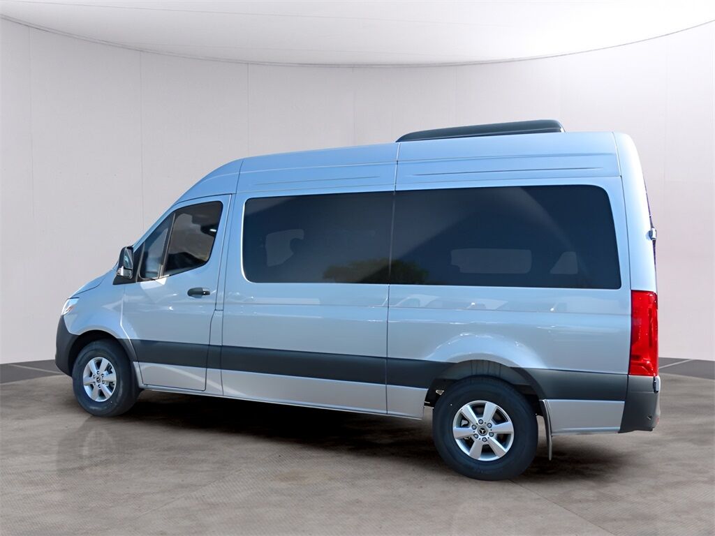 2025 Mercedes-Benz Sprinter 2500 Passenger 144 WB San Clemente CA