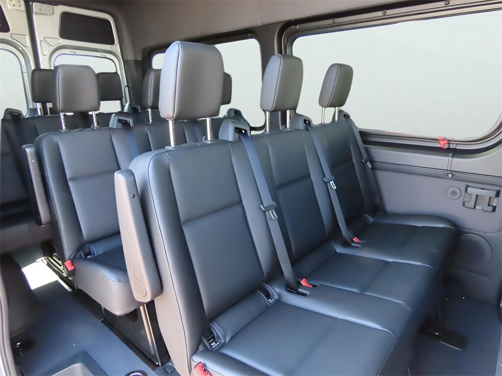 2025 Mercedes-Benz Sprinter 2500 Passenger 144 WB San Clemente CA