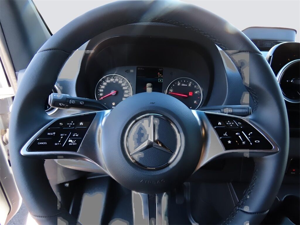 2025 Mercedes-Benz Sprinter 2500 Passenger 144 WB San Clemente CA