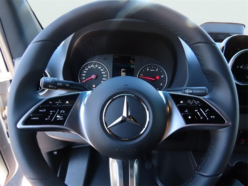 2025 Mercedes-Benz Sprinter 2500 Passenger 144 WB San Clemente CA