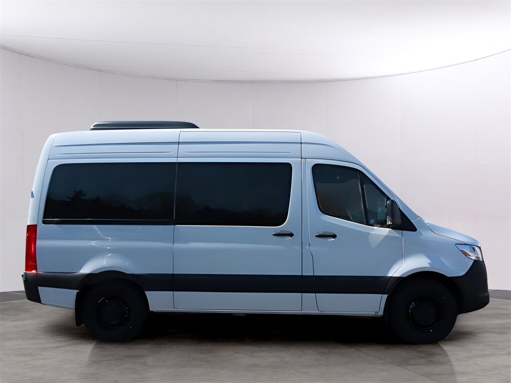2025 Mercedes-Benz Sprinter 2500 Passenger 144 WB San Clemente CA