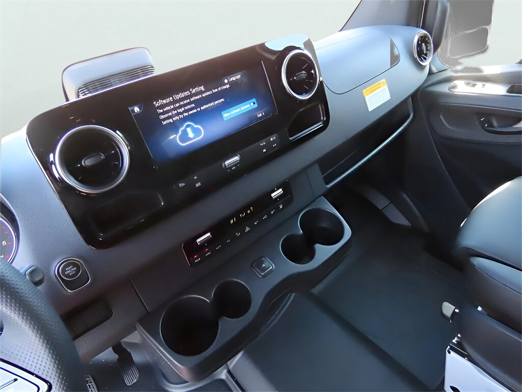 2025 Mercedes-Benz Sprinter 2500 Passenger 144 WB San Clemente CA