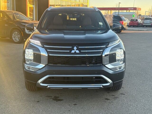 2025 Mitsubishi Outlander GT Grande Prairie AB 2025 Mitsubishi Outlander GT Grande Prairie AB