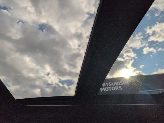 2025 Mitsubishi Outlander PHEV GT Grande Prairie AB 2025 Mitsubishi Outlander PHEV GT Grande Prairie AB