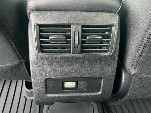 2025 Mitsubishi Outlander PHEV LE Grande Prairie AB 2025 Mitsubishi Outlander PHEV LE Grande Prairie AB