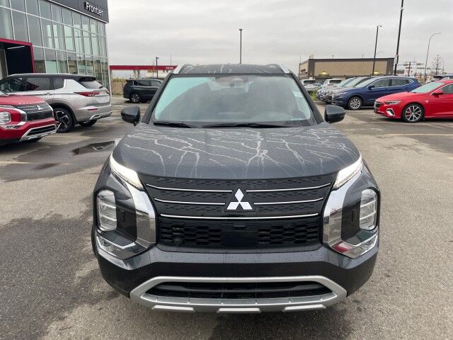 2025 Mitsubishi Outlander PHEV LE Grande Prairie AB 2025 Mitsubishi Outlander PHEV LE Grande Prairie AB