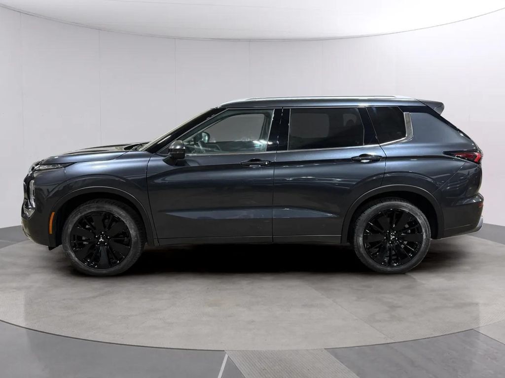 2025 Mitsubishi Outlander SEL San Clemente CA