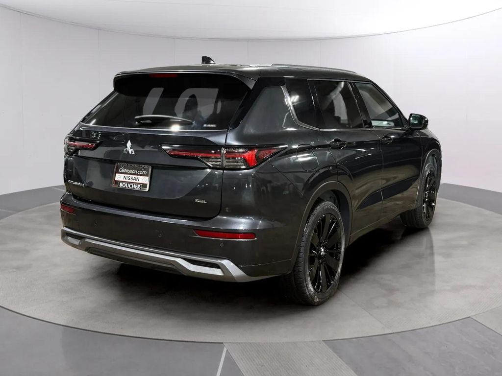 2025 Mitsubishi Outlander SEL San Clemente CA