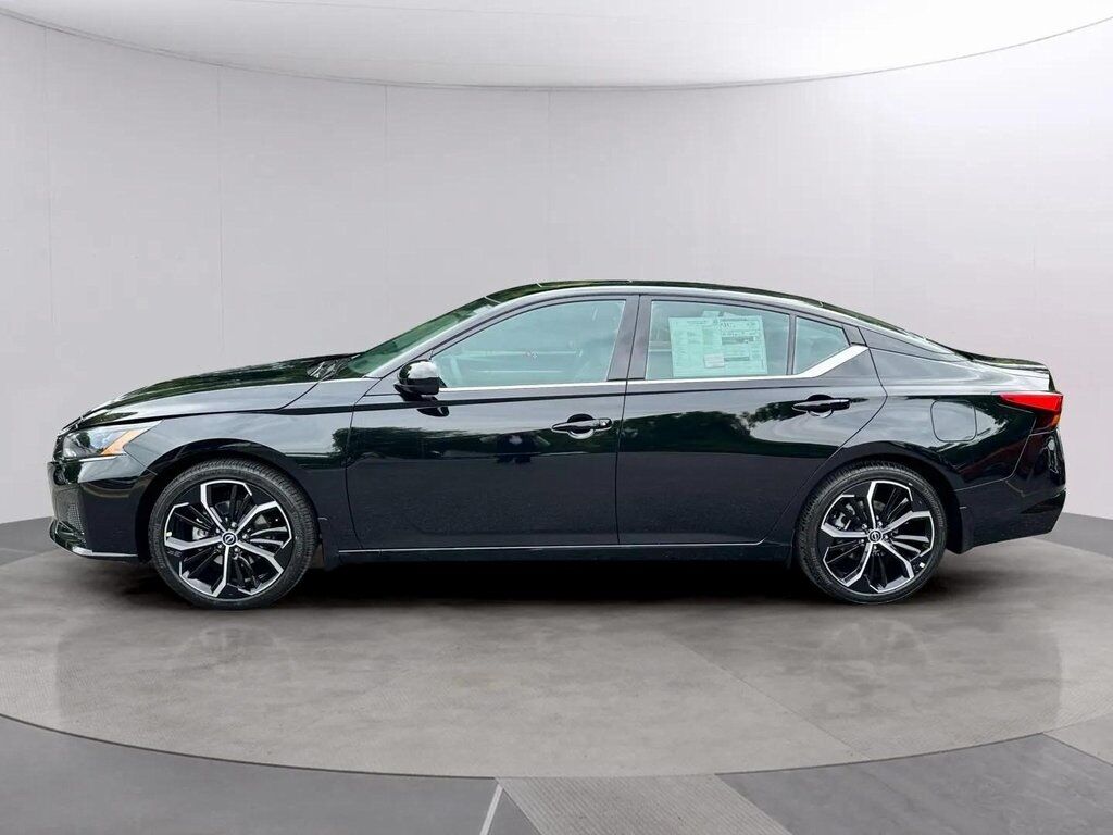 2025 Nissan Altima 2.5 SR San Clemente CA