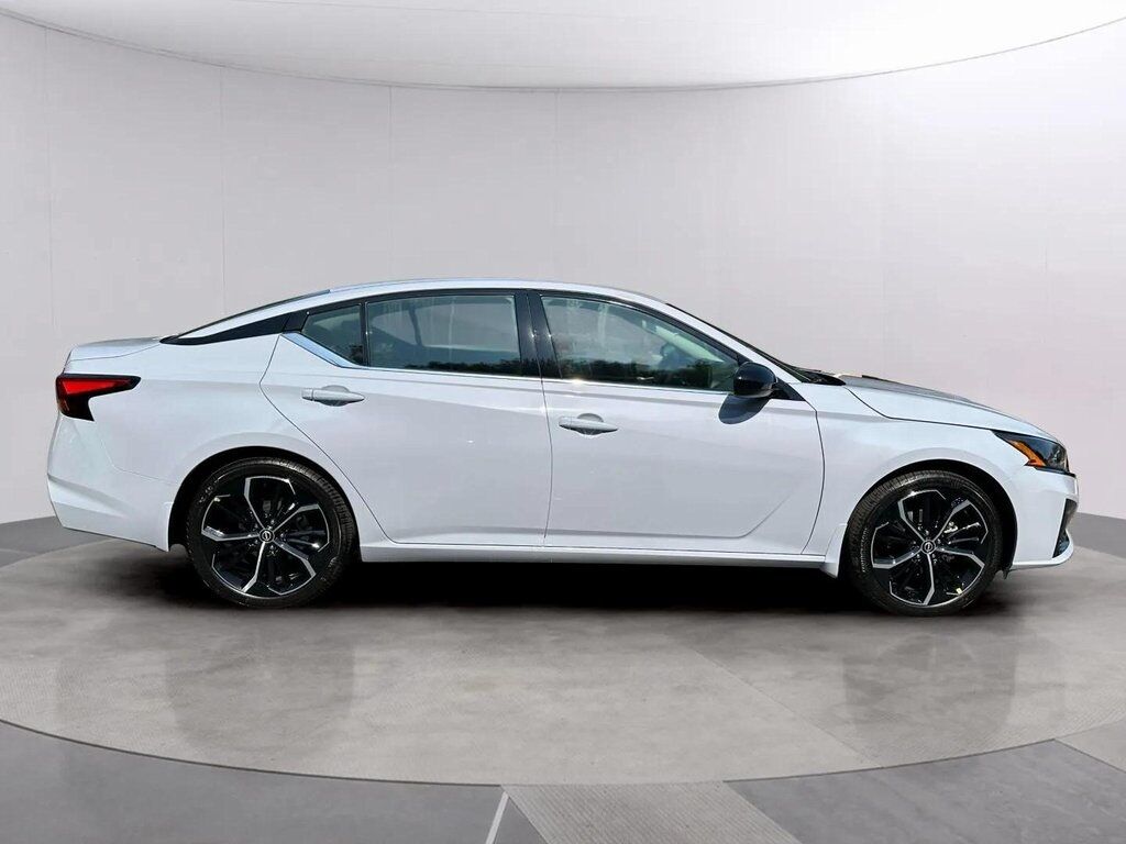 2025 Nissan Altima 2.5 SR San Clemente CA