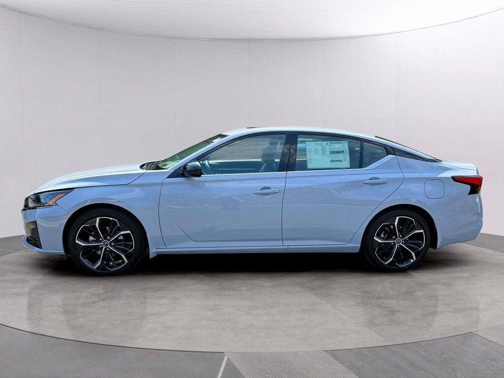 2025 Nissan Altima 2.5 SR San Clemente CA