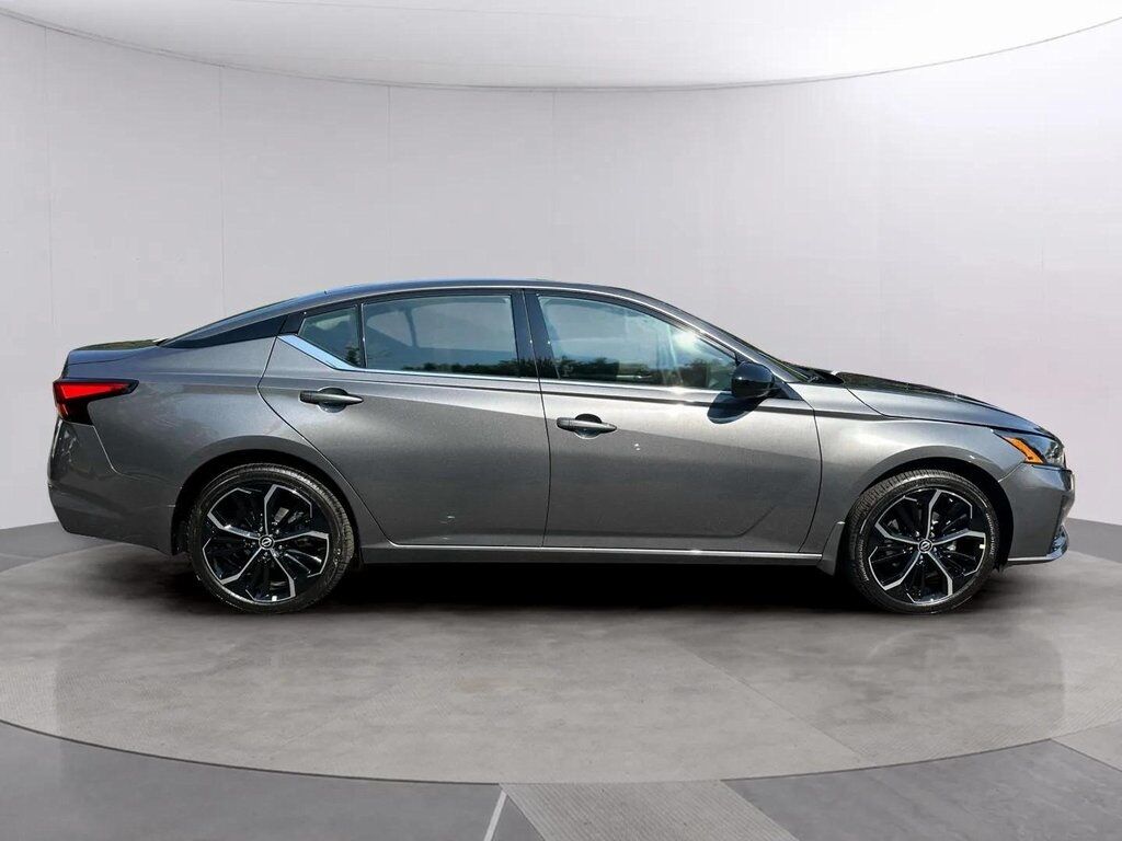 2025 Nissan Altima 2.5 SR San Clemente CA
