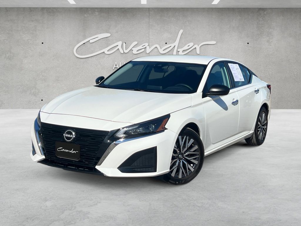 2025 Nissan Altima 2.5 SV