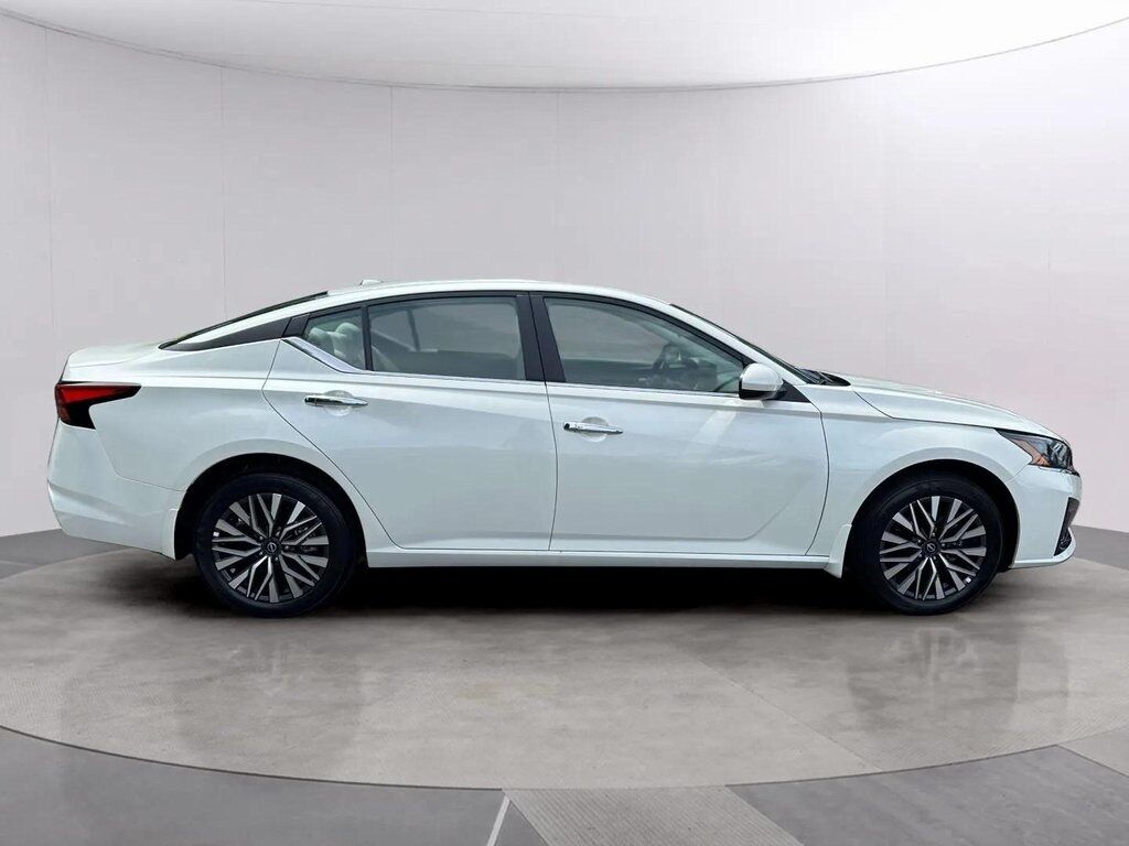 2025 Nissan Altima 2.5 SV w/Premium Pkg San Clemente CA 2025 Nissan Altima 2.5 SV w/Premium Pkg San Clemente CA