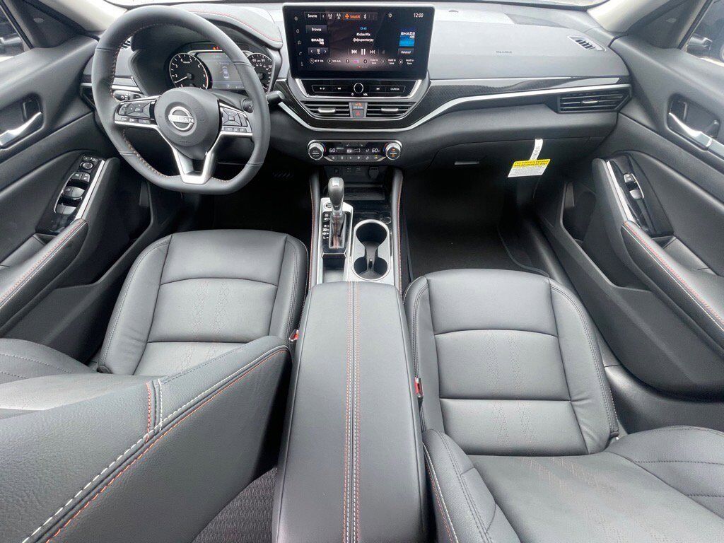 2025 Nissan Altima SR Oak Ridge TN 2025 Nissan Altima SR Oak Ridge TN