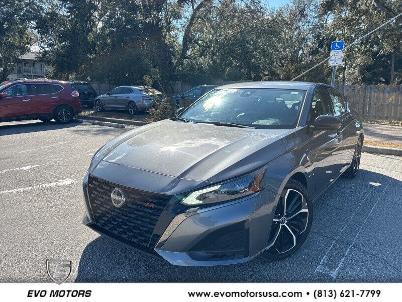 2025 Nissan Altima SR