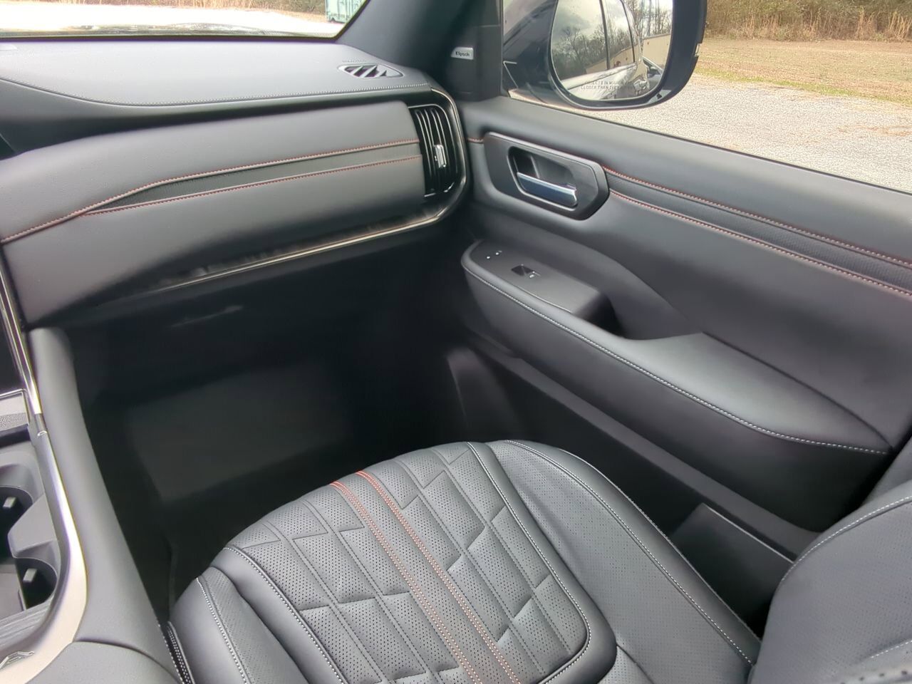 2025 Nissan Armada PRO-4X Appleton WI