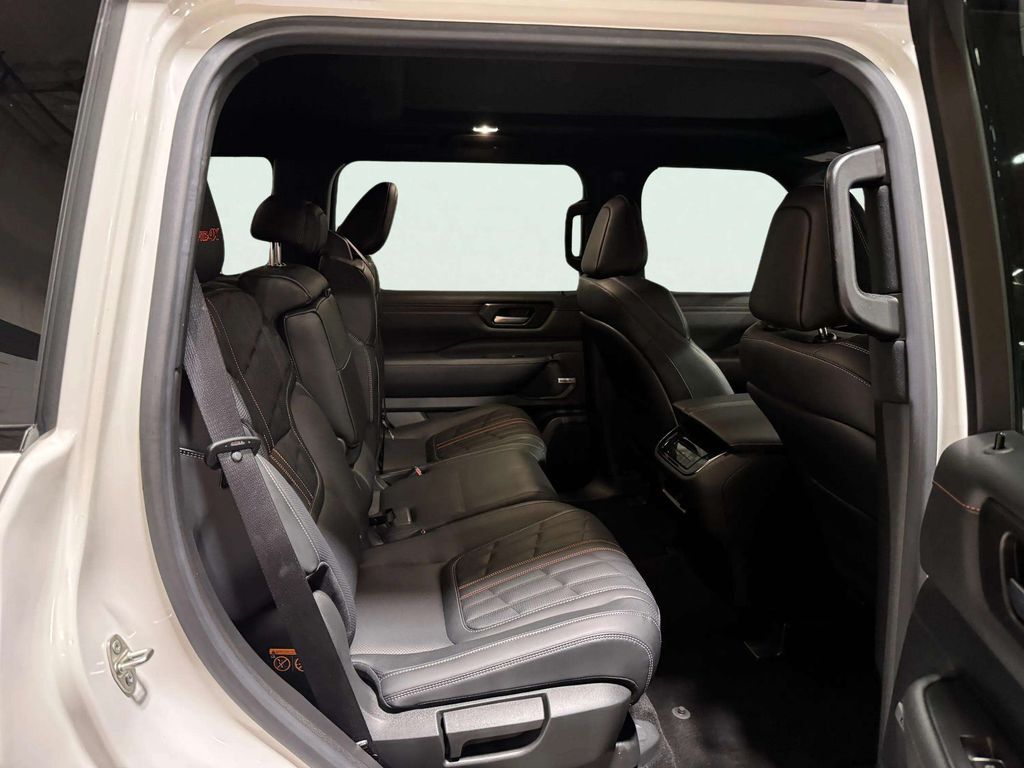 2025 Nissan Armada PRO-4X w/Premium Pkg San Clemente CA