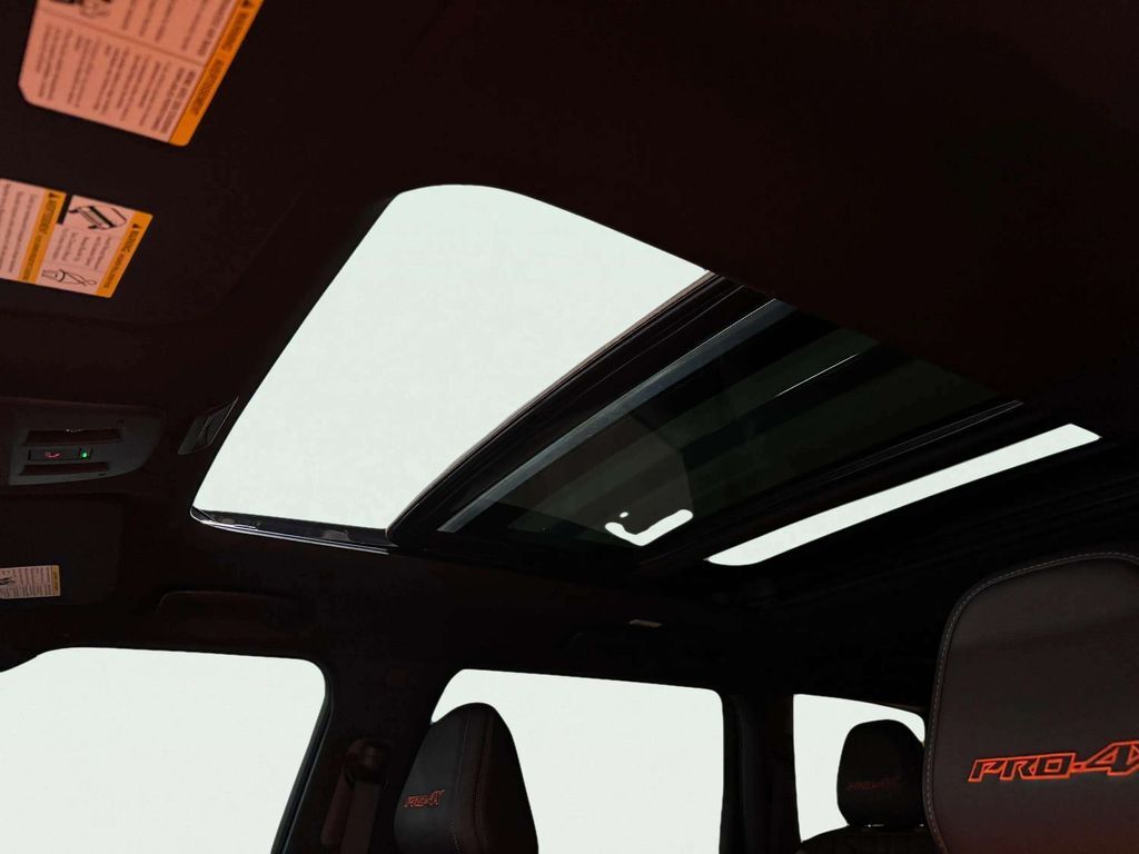 2025 Nissan Armada PRO-4X w/Premium Pkg San Clemente CA