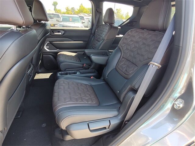 2025 Nissan Armada Platinum Roseville CA