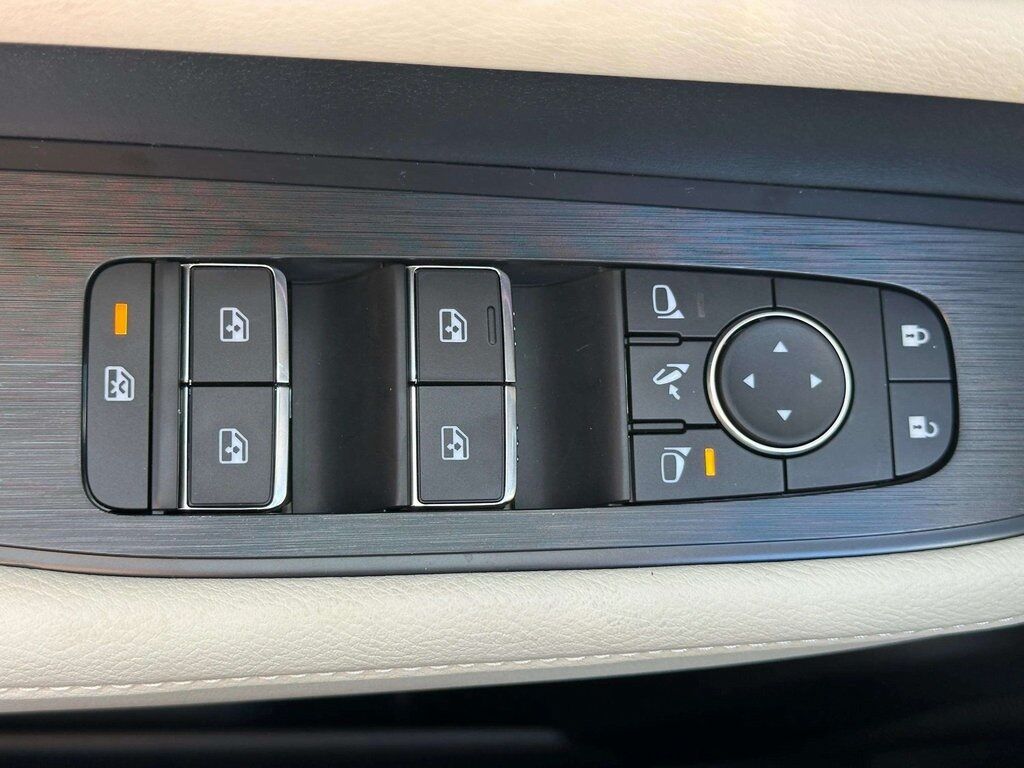 2025 Nissan Armada Platinum w/Convenience &amp; Split Bench Seat Pkg San Clemente CA