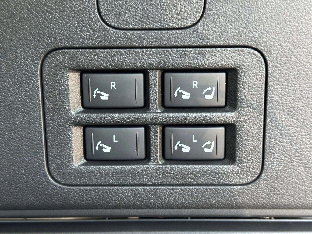 2025 Nissan Armada Platinum w/Convenience &amp; Split Bench Seat Pkg San Clemente CA