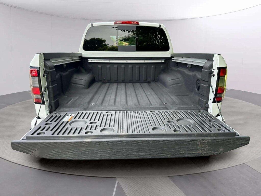 2025 Nissan Frontier PRO-4X San Clemente CA