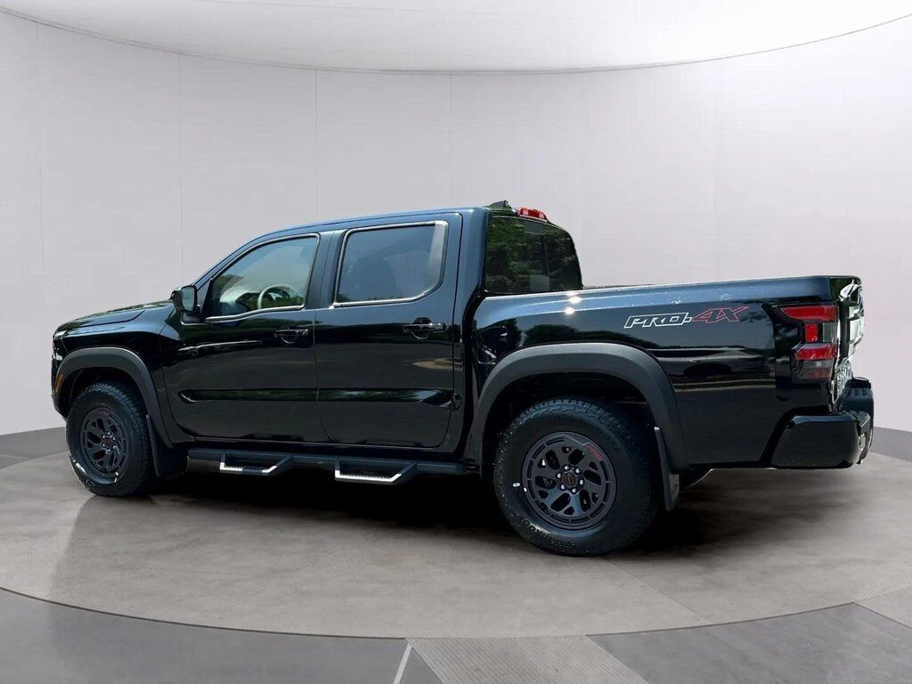 2025 Nissan Frontier PRO-4X San Clemente CA