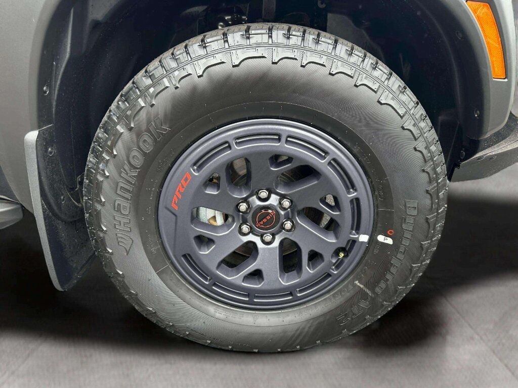2025 Nissan Frontier PRO-4X San Clemente CA