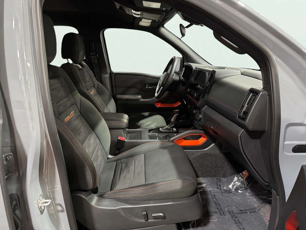 2025 Nissan Frontier PRO-4X w/Convenience Pkg San Clemente CA