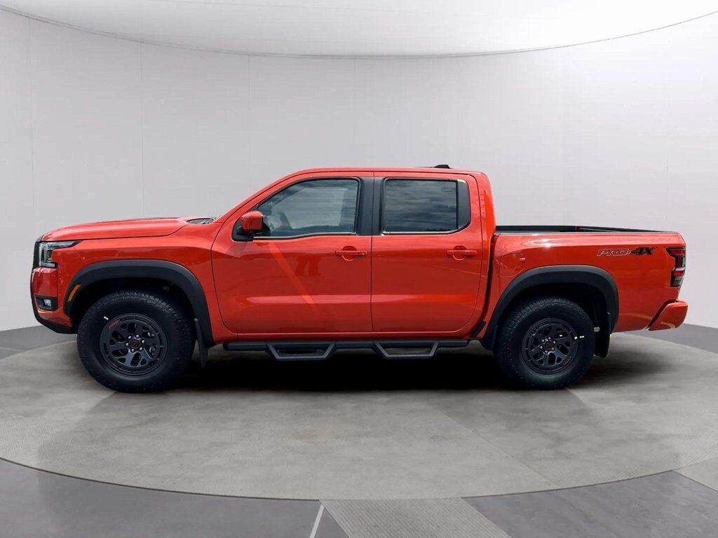 2025 Nissan Frontier PRO-4X w/Convenience &amp; Fender Audio Pkg San Clemente CA