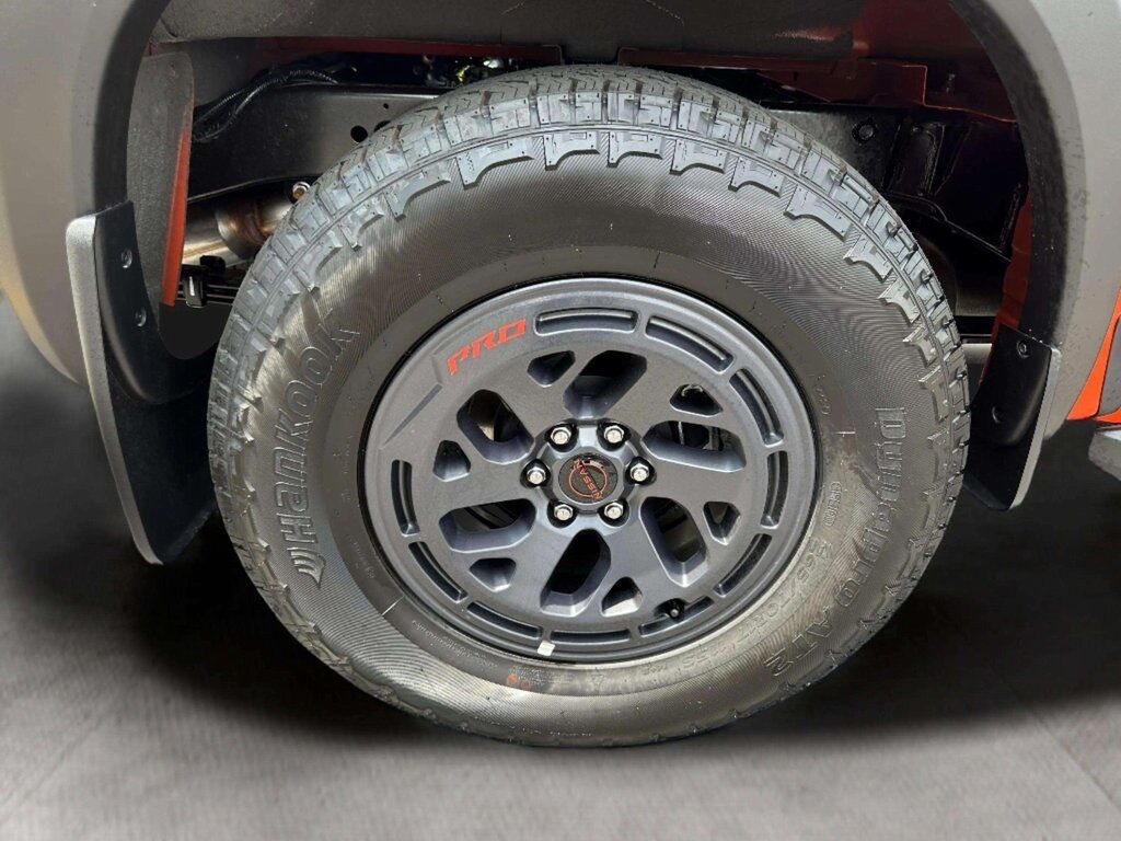 2025 Nissan Frontier PRO-4X w/Convenience &amp; Fender Audio Pkg San Clemente CA