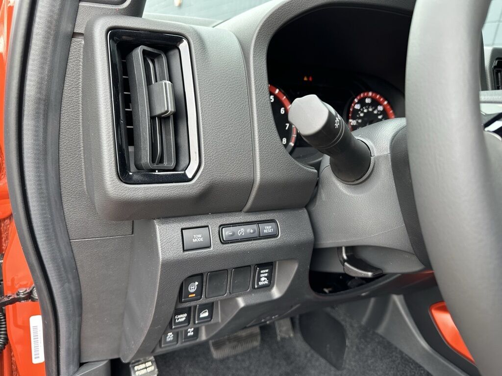 2025 Nissan Frontier PRO-4X w/Convenience &amp; Fender Audio Pkg San Clemente CA
