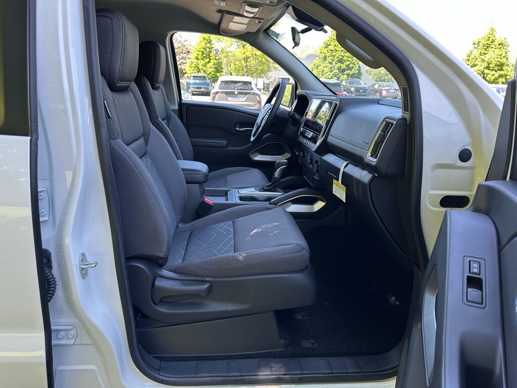 2025 Nissan Frontier SV San Clemente CA