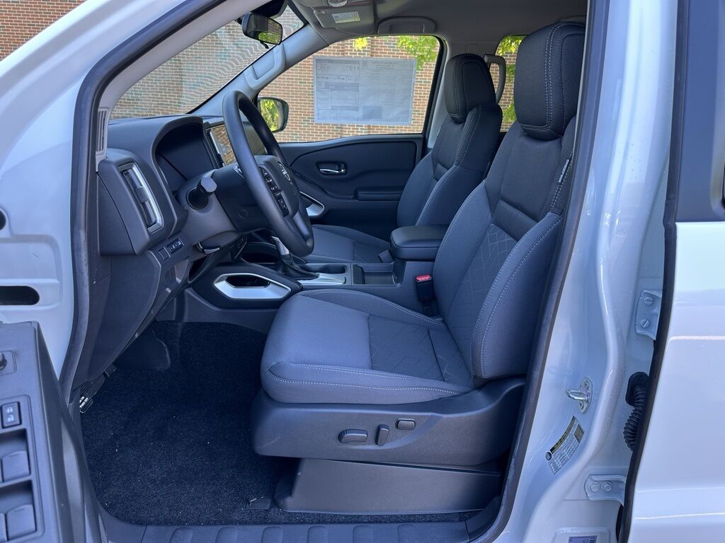 2025 Nissan Frontier SV San Clemente CA